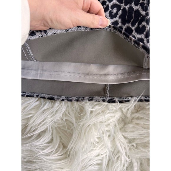She and Sky Women's Animal Print Faux Suede Mini Skirt Black White Size Small - Picture 5 of 11